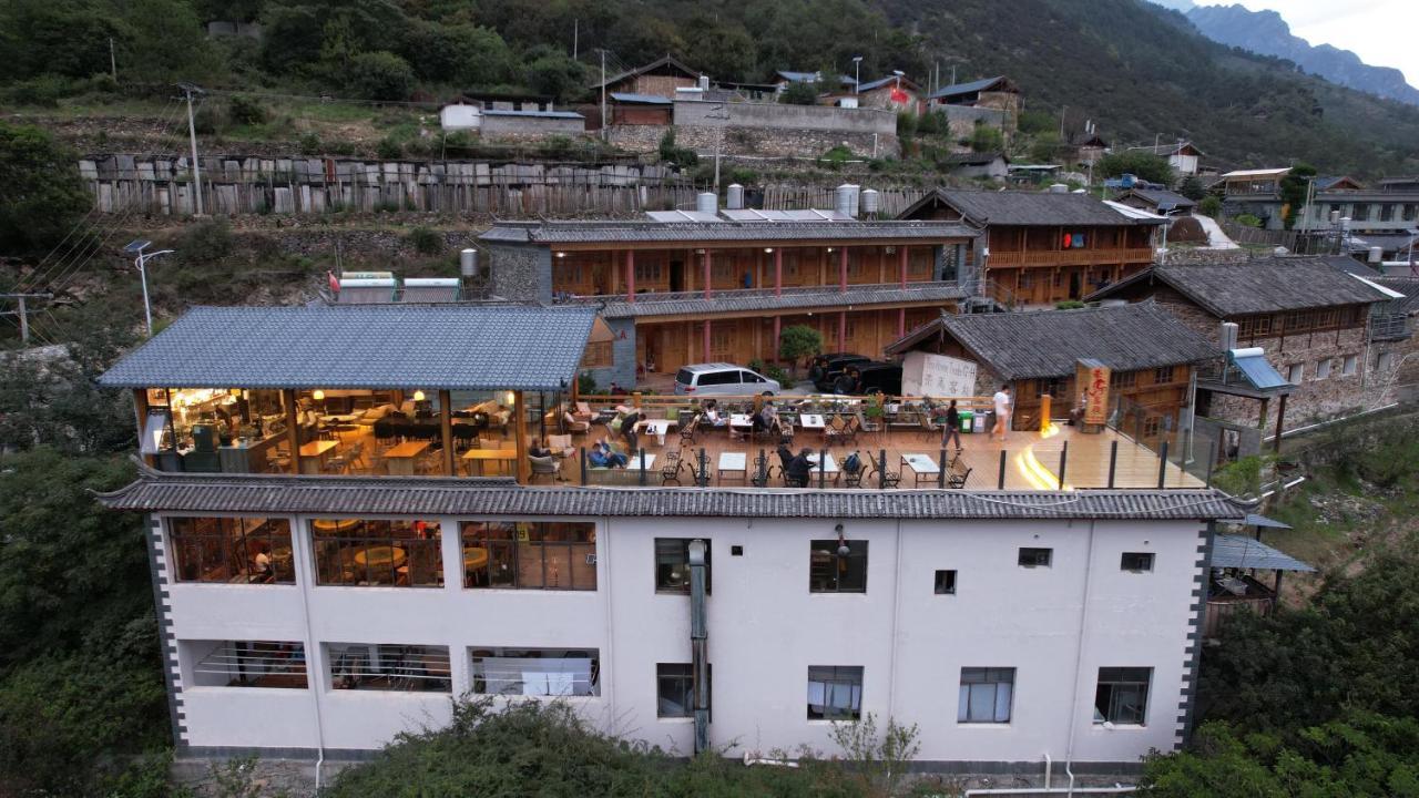 Tiger Leaping Gorge Tea Horse Gasthaus Sangzsila Kültér fotó