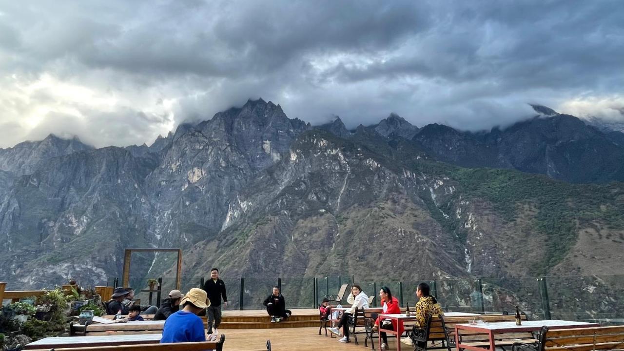 Tiger Leaping Gorge Tea Horse Gasthaus Sangzsila Kültér fotó