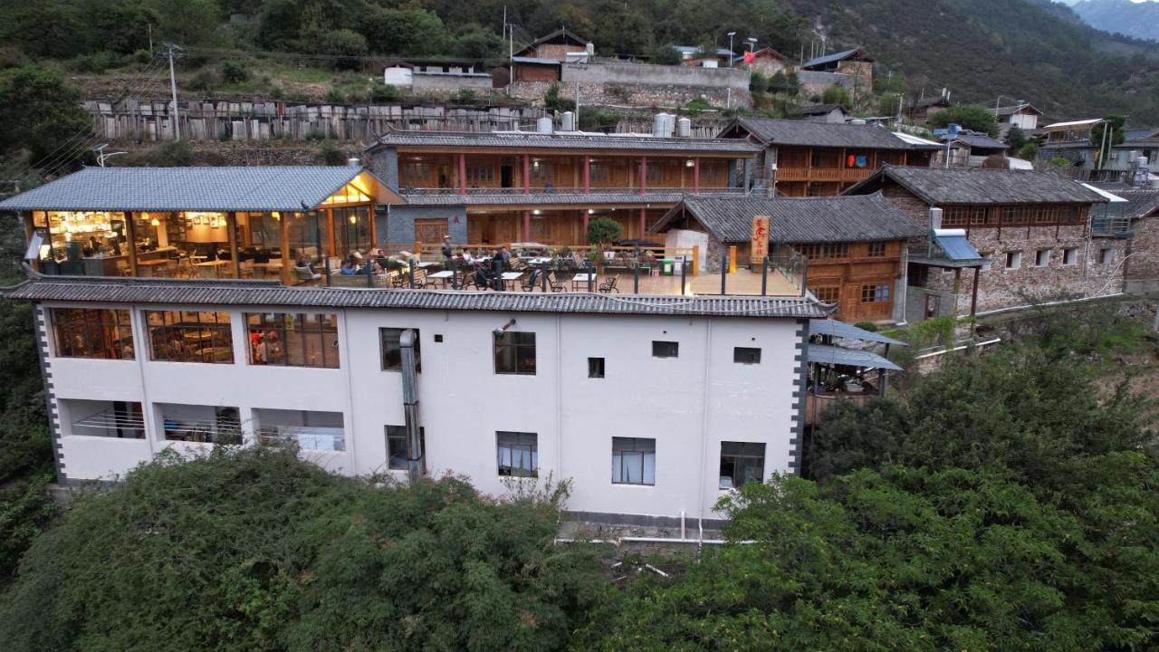 Tiger Leaping Gorge Tea Horse Gasthaus Sangzsila Kültér fotó